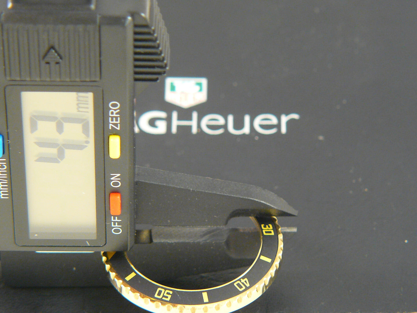 NOS Gold pl. Bezel Heuer 984.013 “Wolf of Wall Street”, 980.020, 980.029 from EU