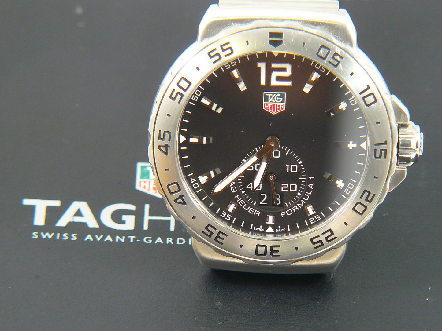 TAG Heuer Formula 1 Quartz Grande Date just serviced new battery from EU