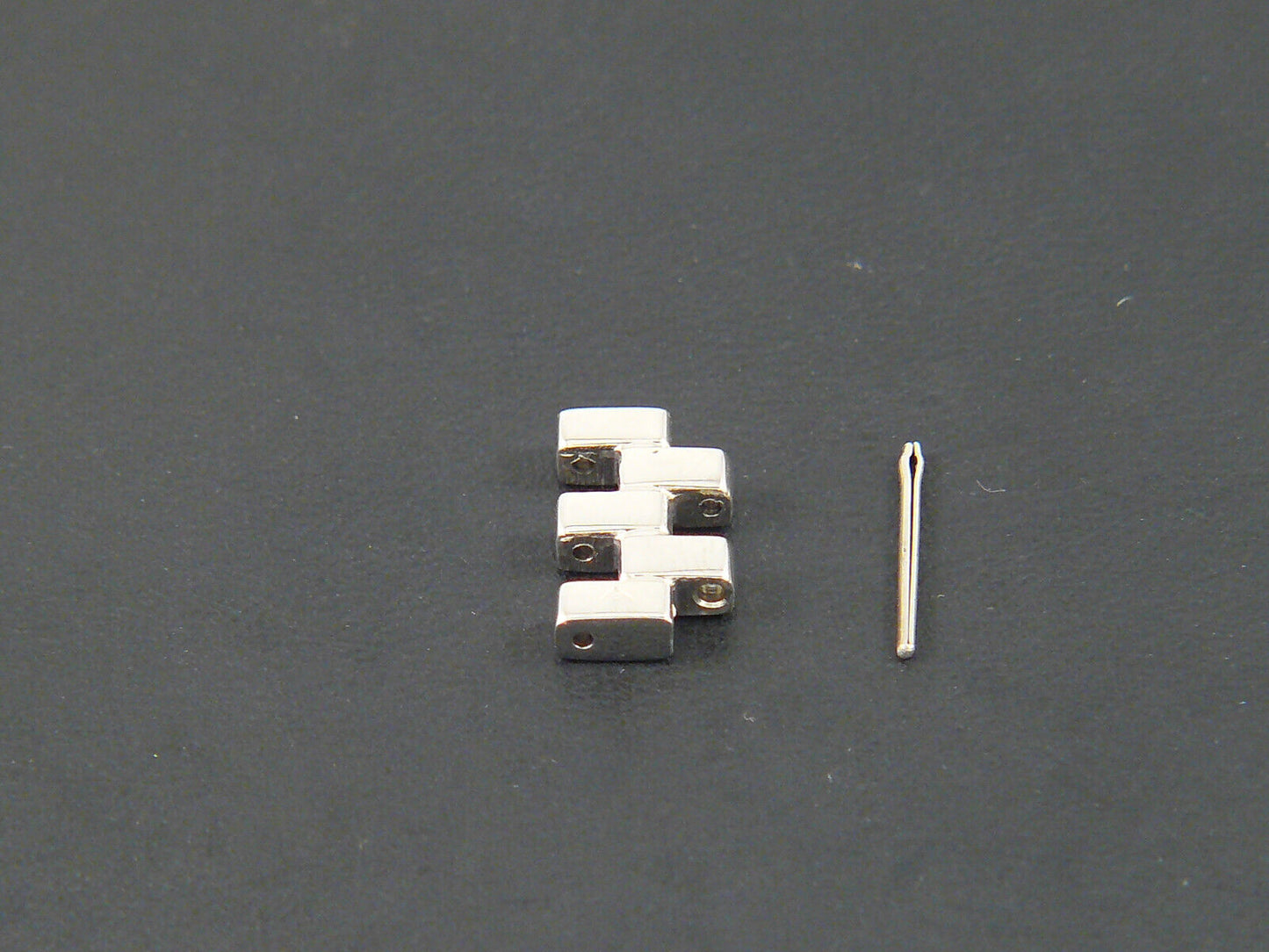 Original Movado Esperanza polished link 13.5mm ladies new with pin Free Shipping