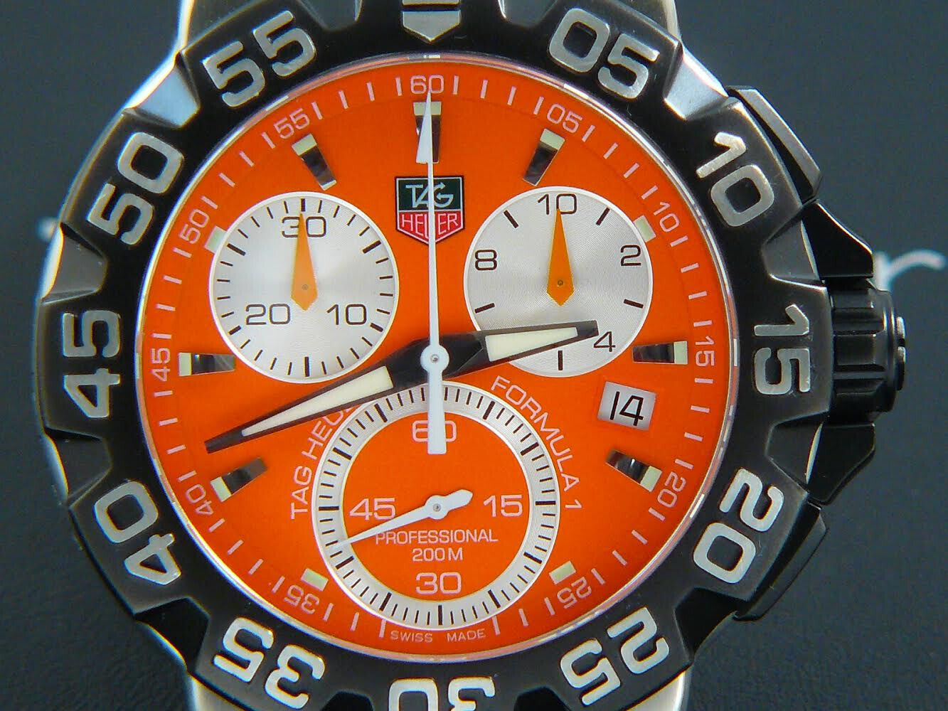 Traditional watch movement servicing for any (TAG )Heuer Quartz movement from EU