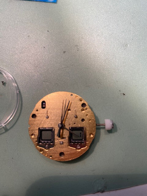 Traditional watch movement servicing for any (TAG )Heuer Quartz movement from EU