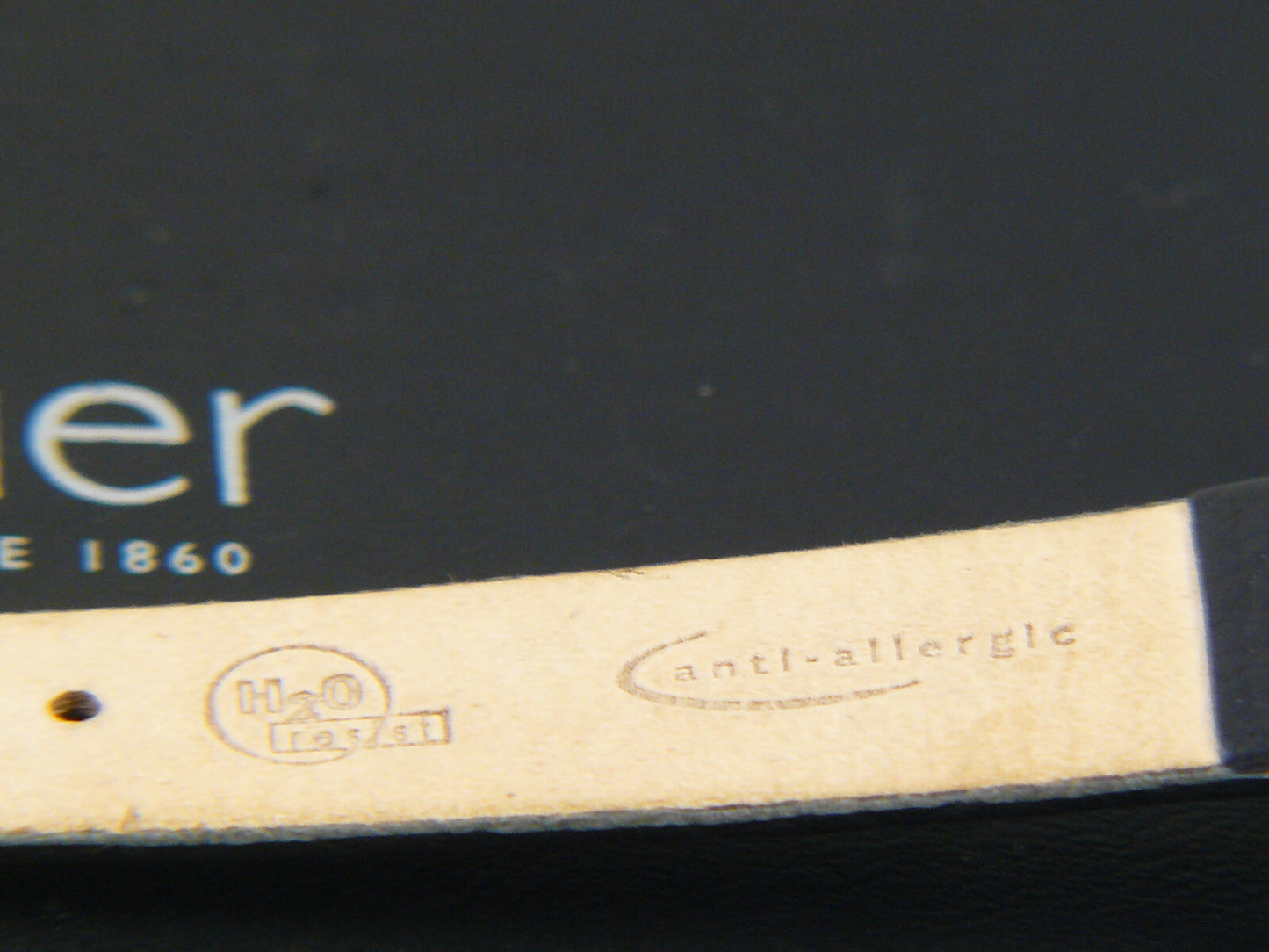 TAG Heuer 2000 Professional Ladies WK1312 black dial on a black Speidel band EU