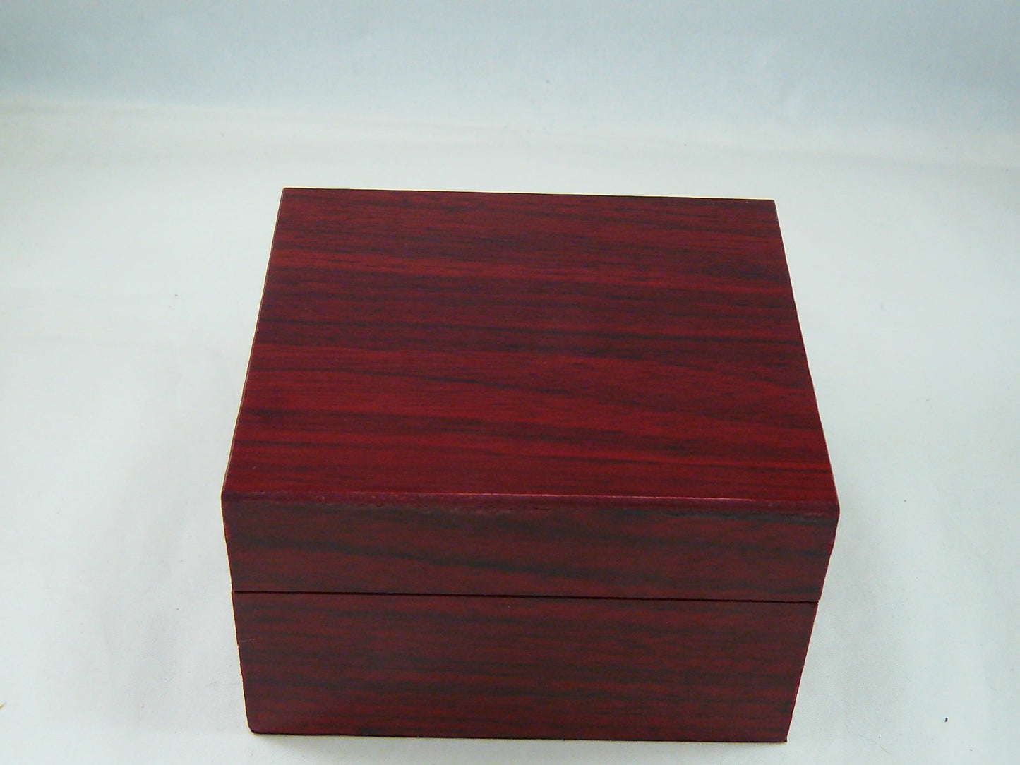 New watch box Rose wood, white leatherette pillow inside, Free quick shipping from EU