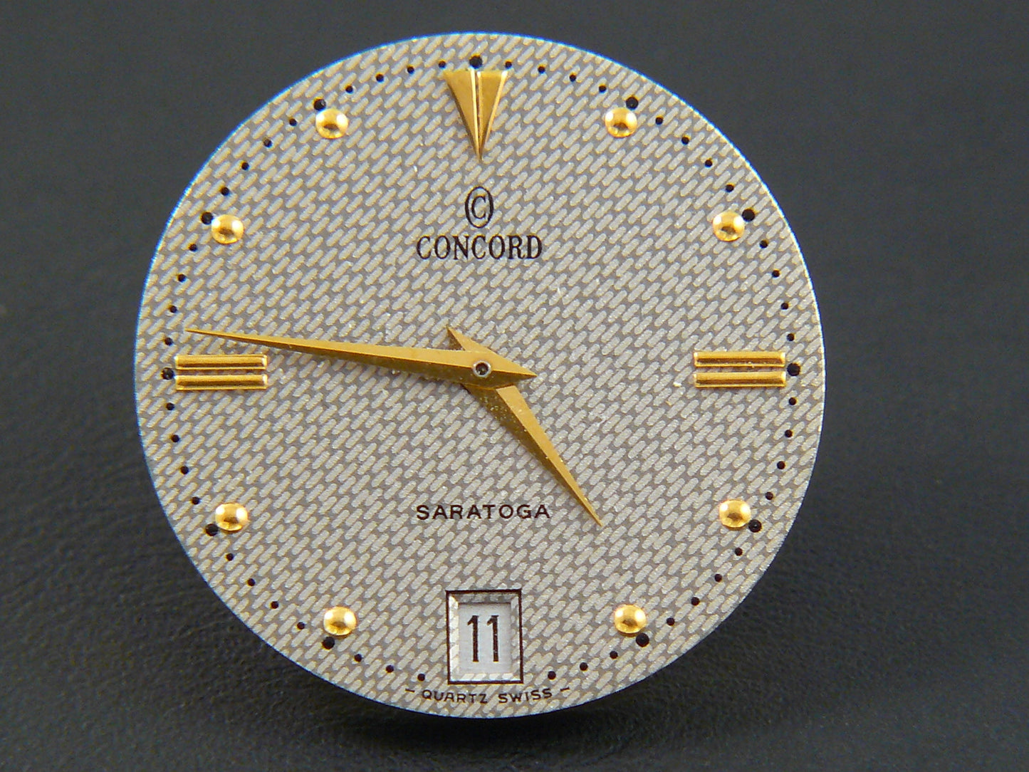 Concord Saratoga Silver-Gold dial, hands, date, incompl. ETA mov. 255.121 parts