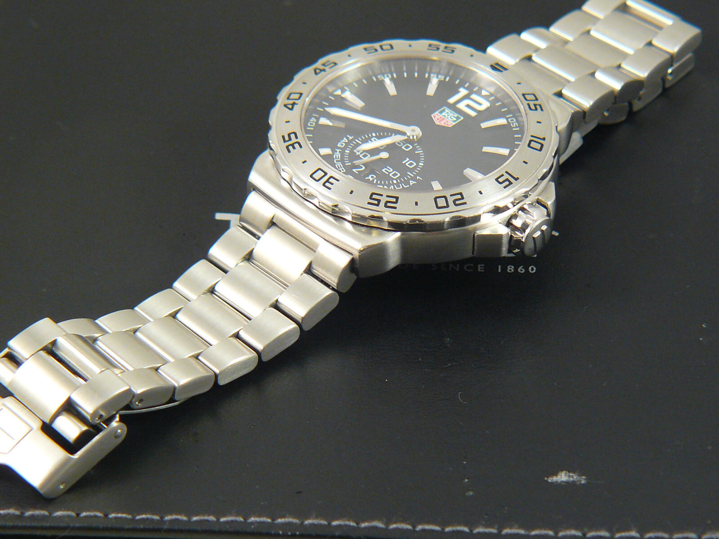 TAG Heuer Formula 1 Quartz Grande Date just serviced new battery from EU